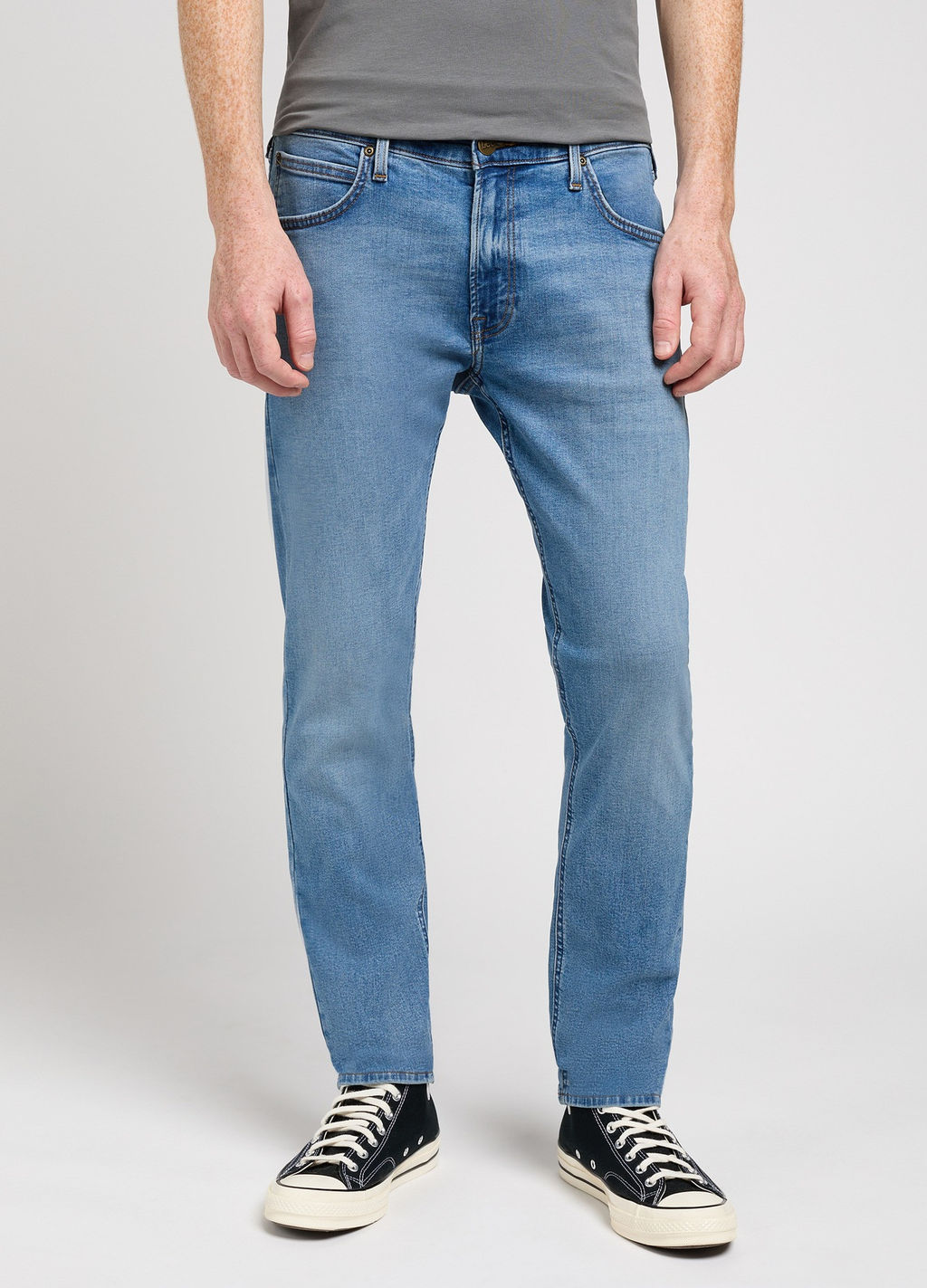 Джинсы мужские