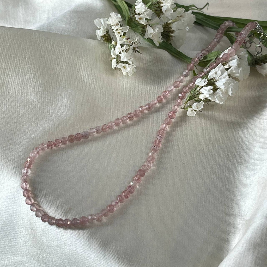 Бусы из Кварца клубничного огранка 42 см +