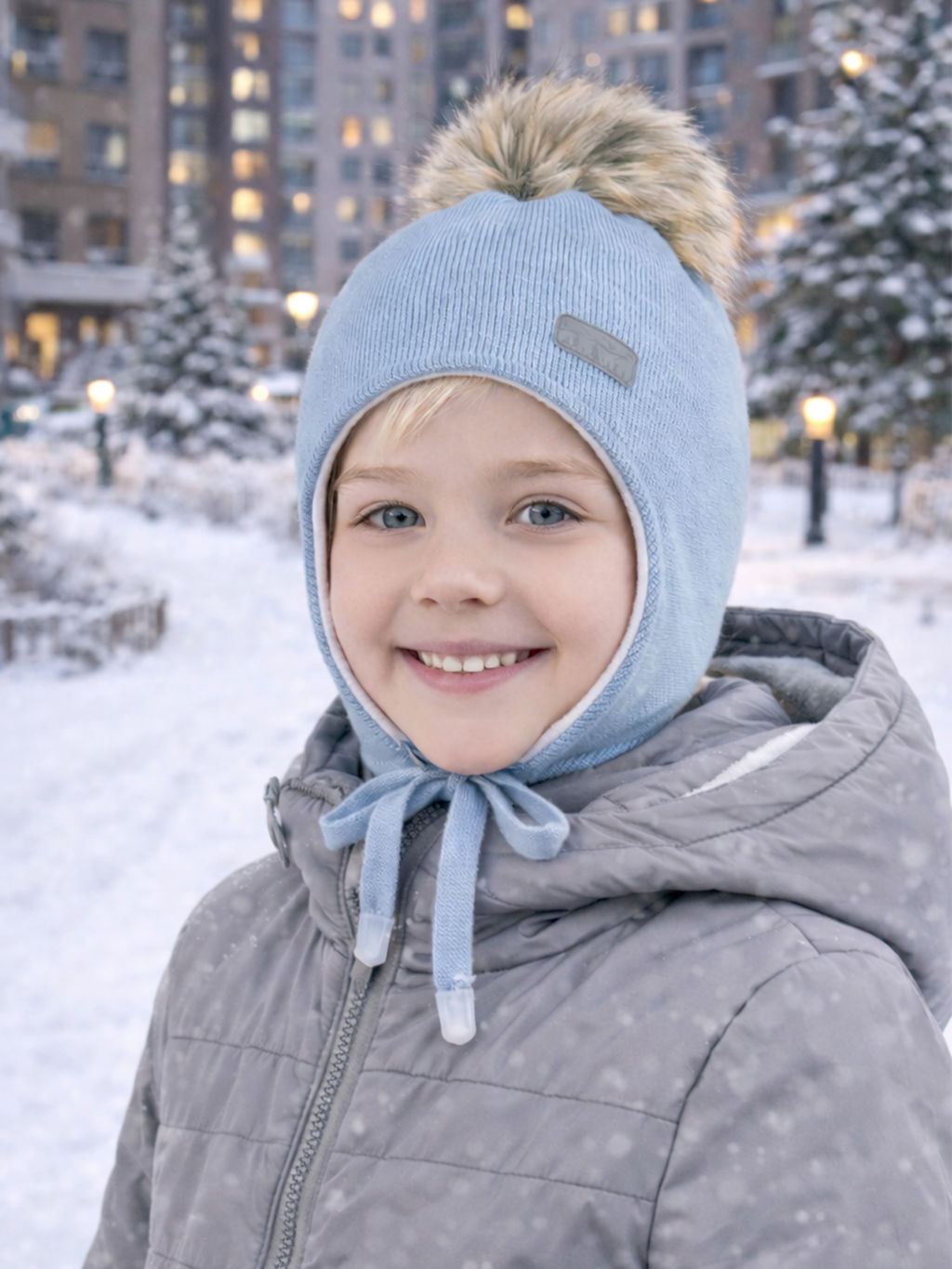 Шапка детская светлоголубая