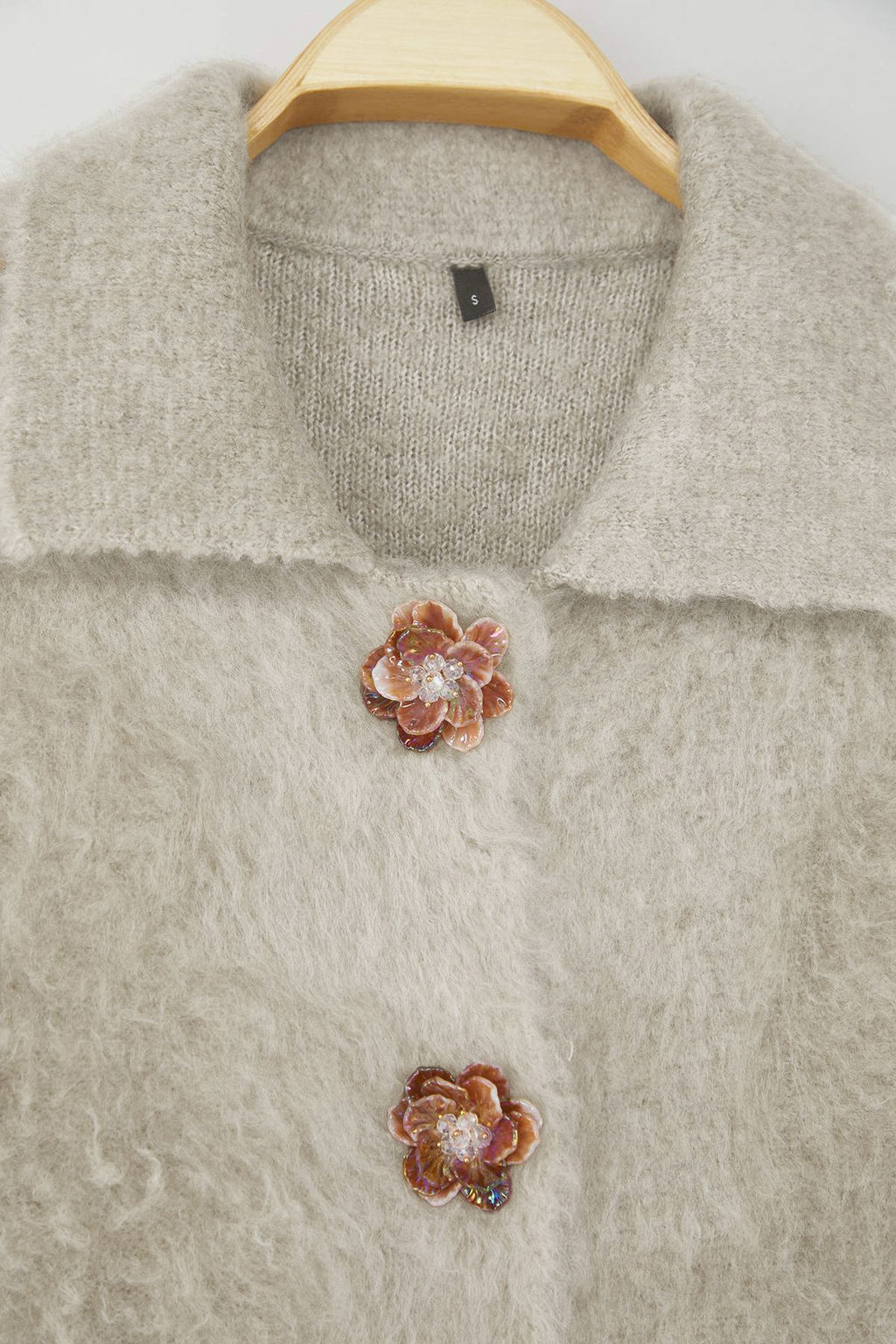 Vizon Gul Dugme Detayl? Buklet Iplikli Triko H?rka TWOAW26HI00109