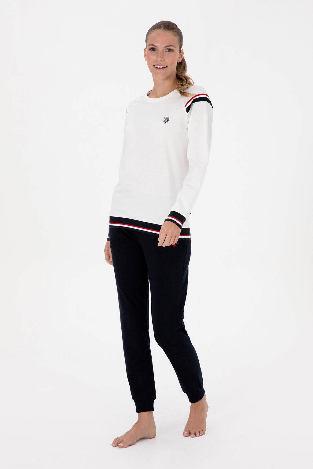 Kad_n Ekru Pijama Tak_m_ Sepette S_rpriz _ndirim