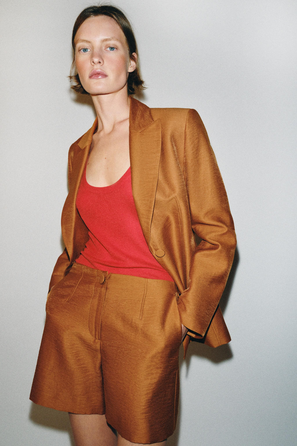 BLAZER CON LINO BOT?N FORRADO / Curry - Zara фото 2