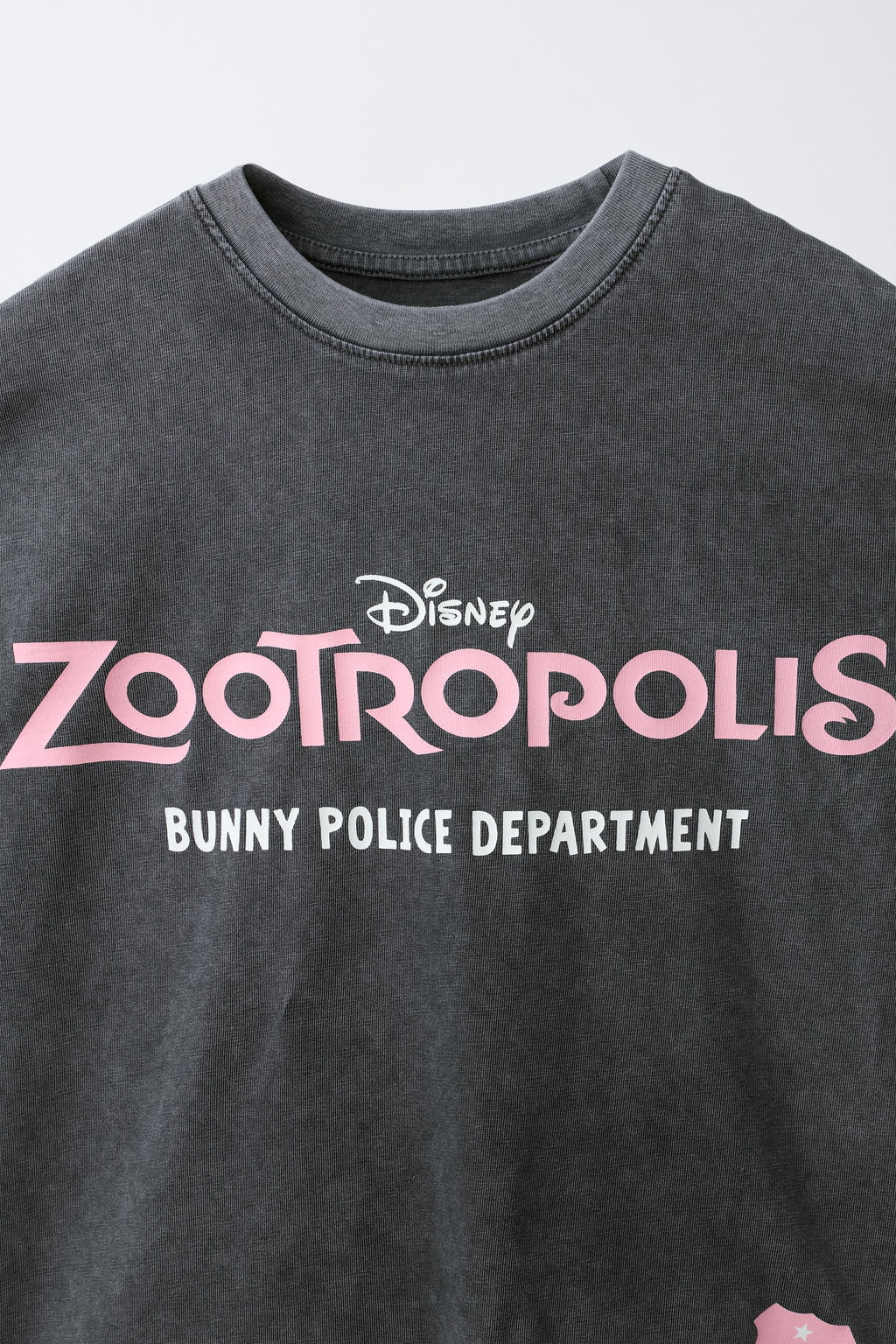 CAMISETA EFECTO LAVADO ZOOTR?POLIS  DISNEY / Gris antracita - Zara фото 5