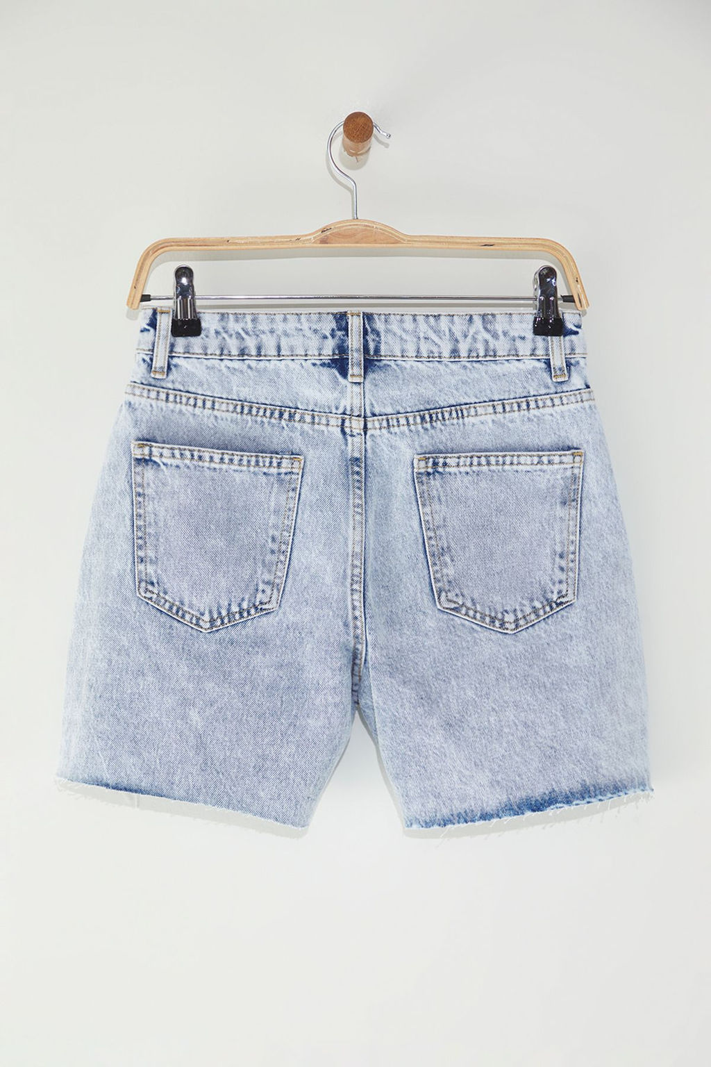 TRENDYOLMILLA Siyah Paca Kesikli City Denim Sort TWOSS25SR00177 фото 12