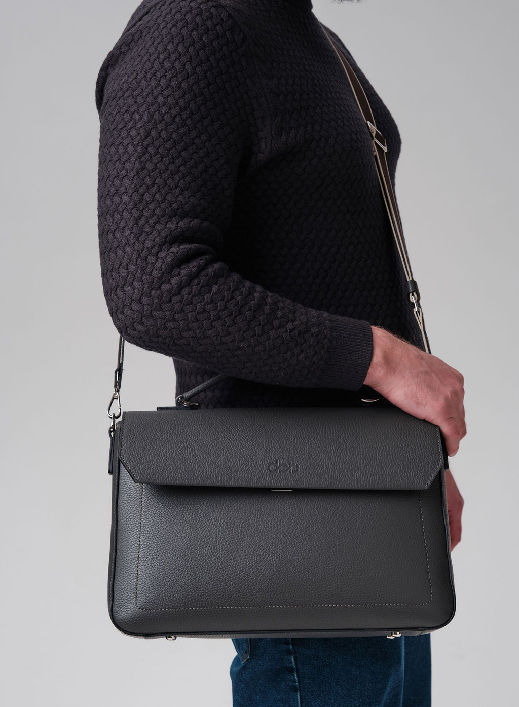 Мужская кожаная сумка Levi DBR 7115 темный лес  фото 5