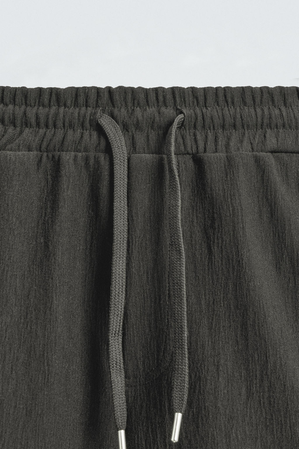 BERMUDA JOGGER ESTRUCTURA / Verdoso - Zara фото 8