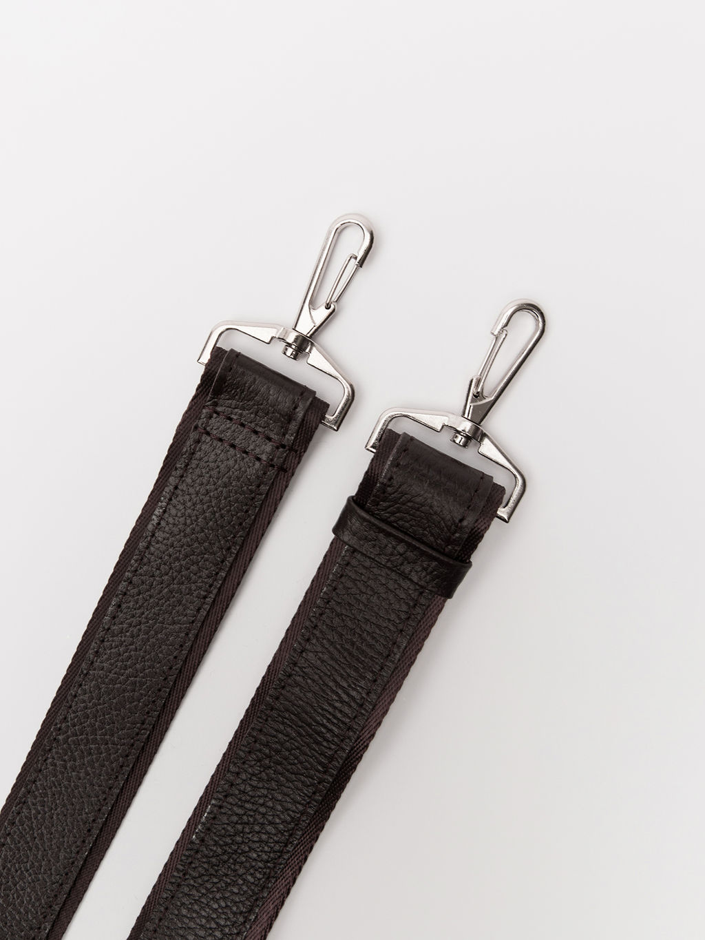 0051 12 12 Сумка мужская