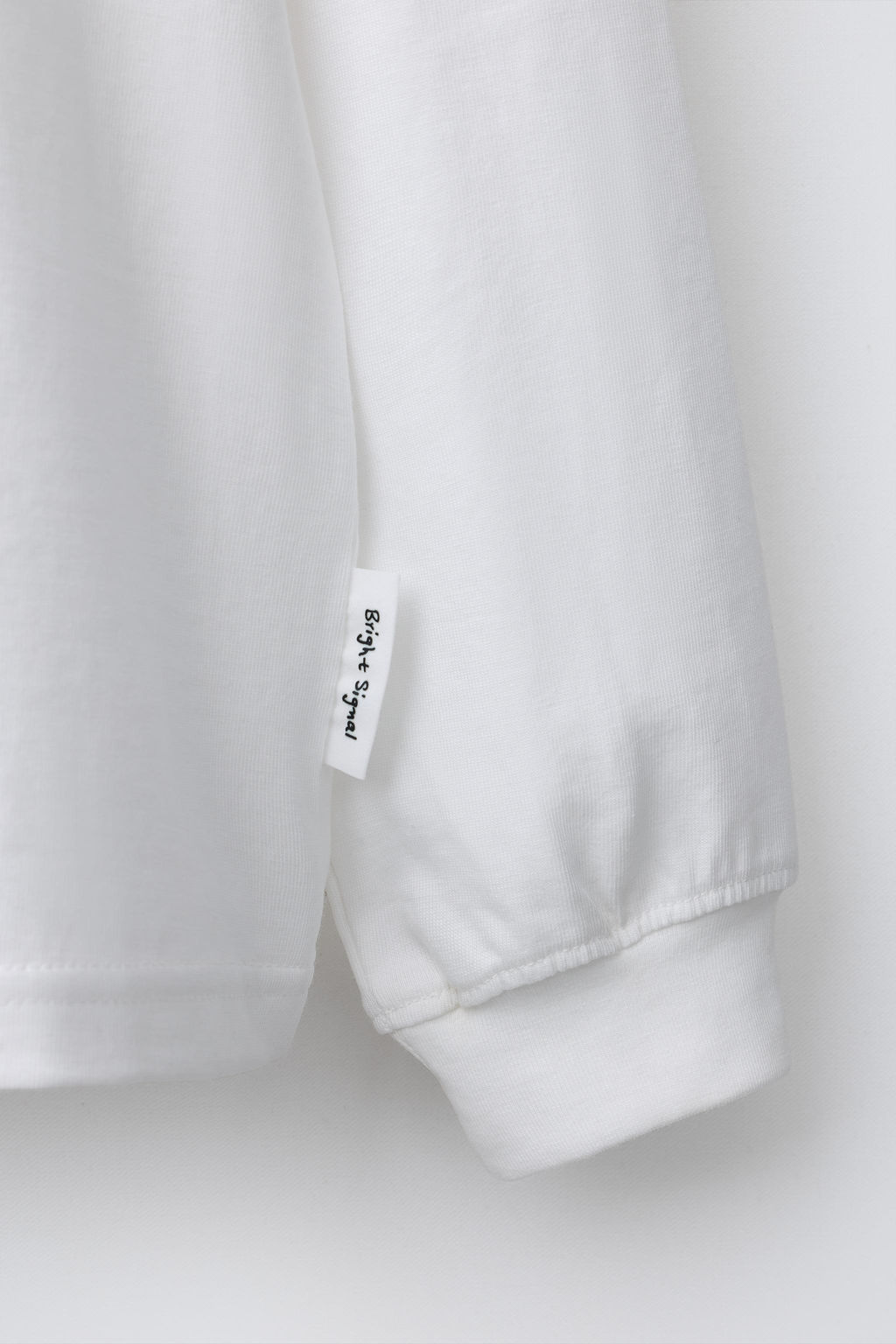 CAMISETA TEXTO BORDADO / Blanco roto - Zara фото 5