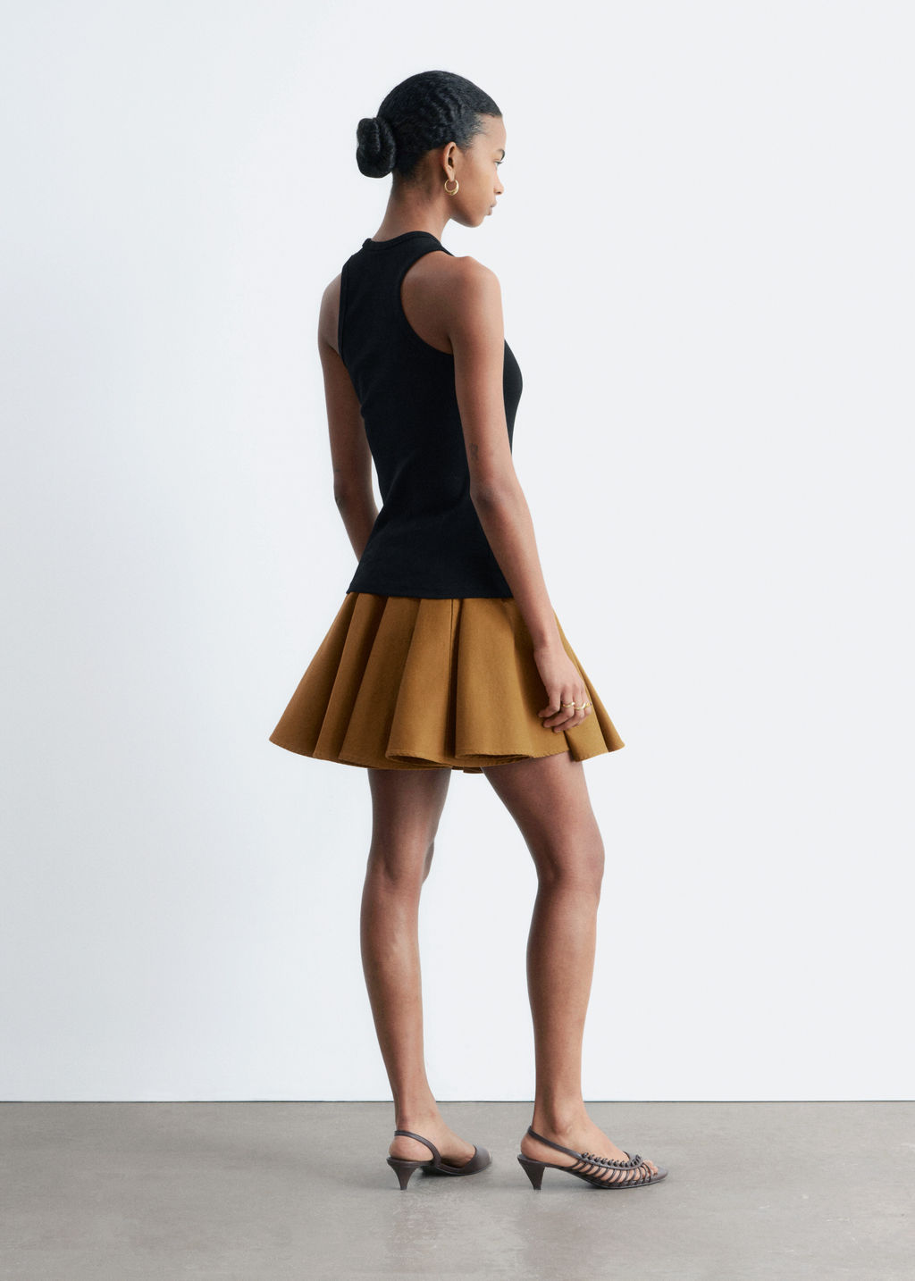 Camiseta de tirantes de canal? - H&m фото 6