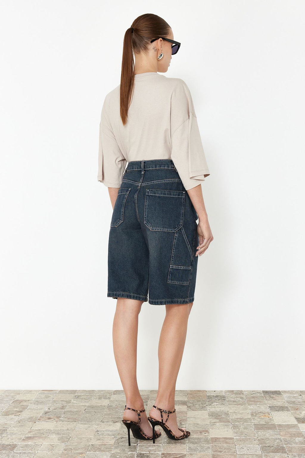 Koyu Mavi Bel Detayl? Yuksek Bel Denim Bermuda TWOSS24SR00173 - Trendyolmilla фото 6