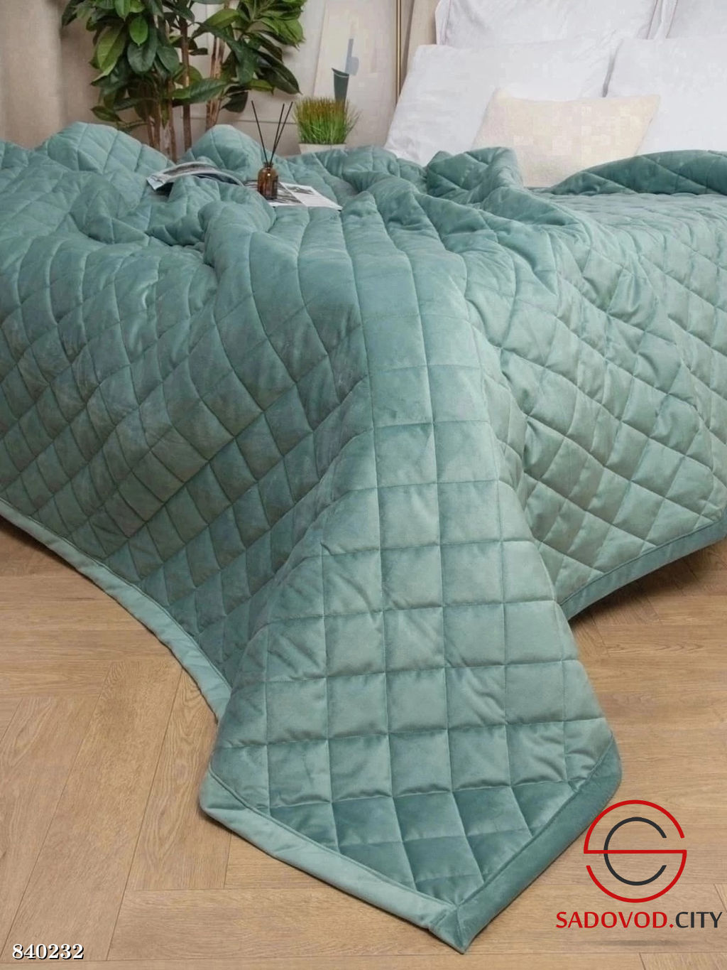 Покрывало на кровать велюровое