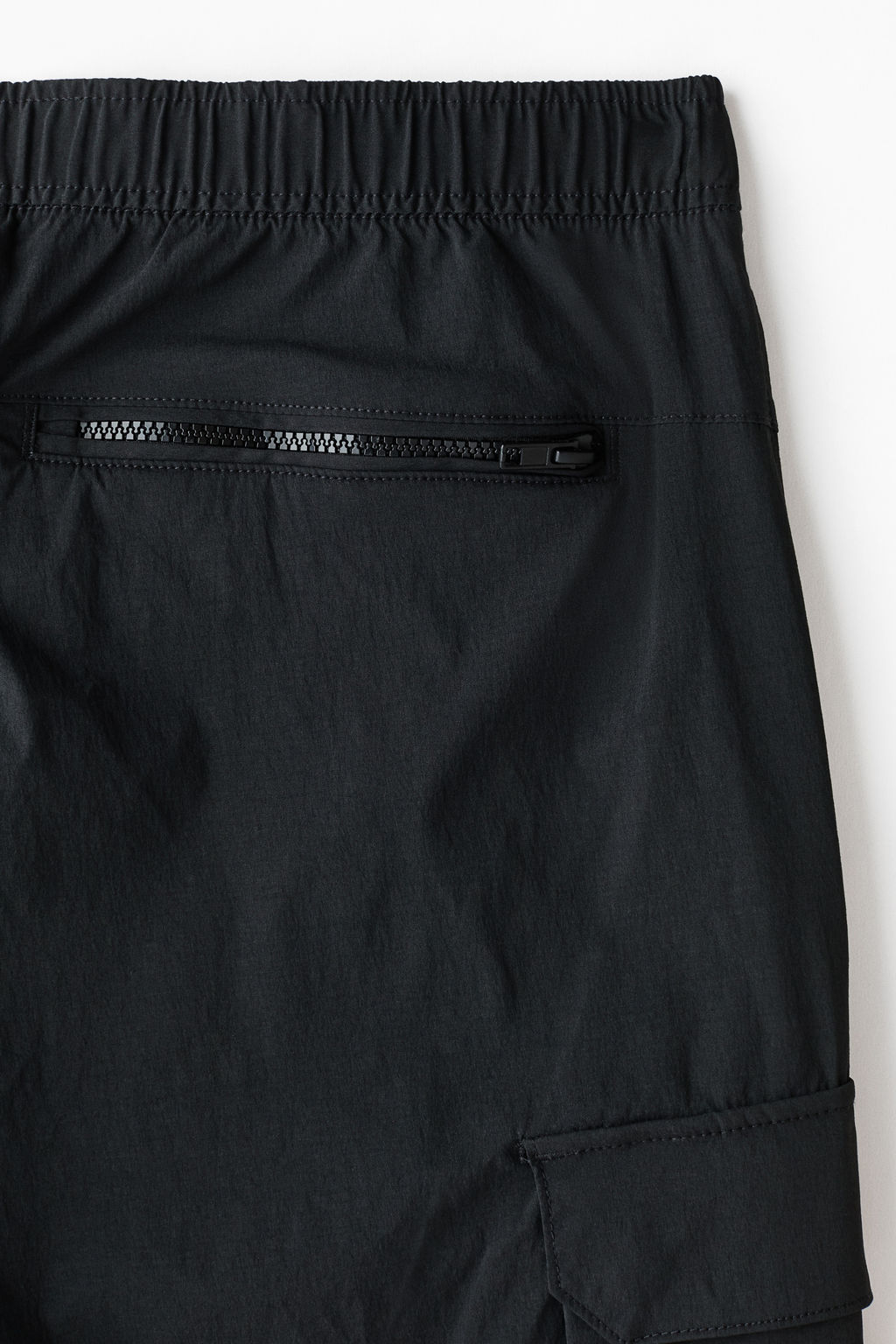Pantal?n cargo de nailon Regular Fit - H&m фото 7