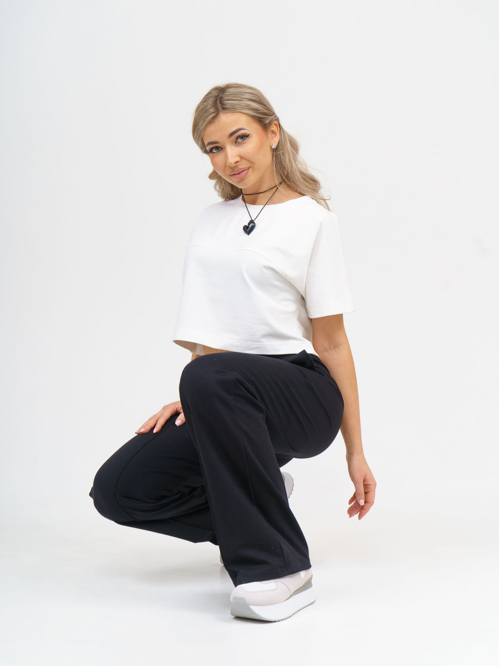 889 Брюки "Черный2"