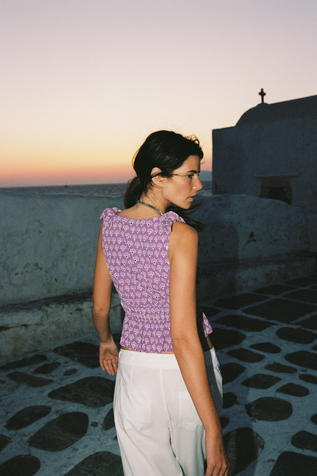 TOP WITH CUTWORK EMBROIDERY AND TIE DETAIL - Zara фото 10