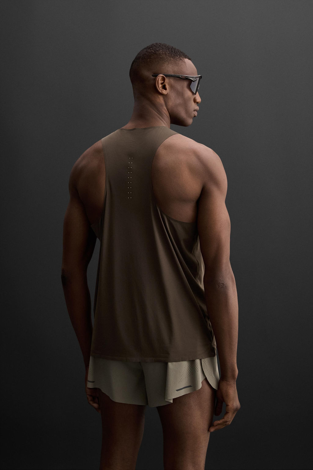 LIGHTWEIGHT TECHNICAL TANK TOP - Zara фото 23