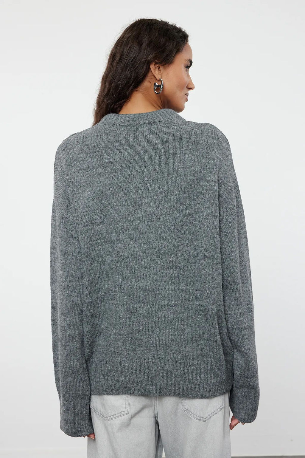 Antrasit Genis Kal?p Yumusak Dokulu Triko Kazak TWOAW25KZ00168 - Trendyolmilla фото 6