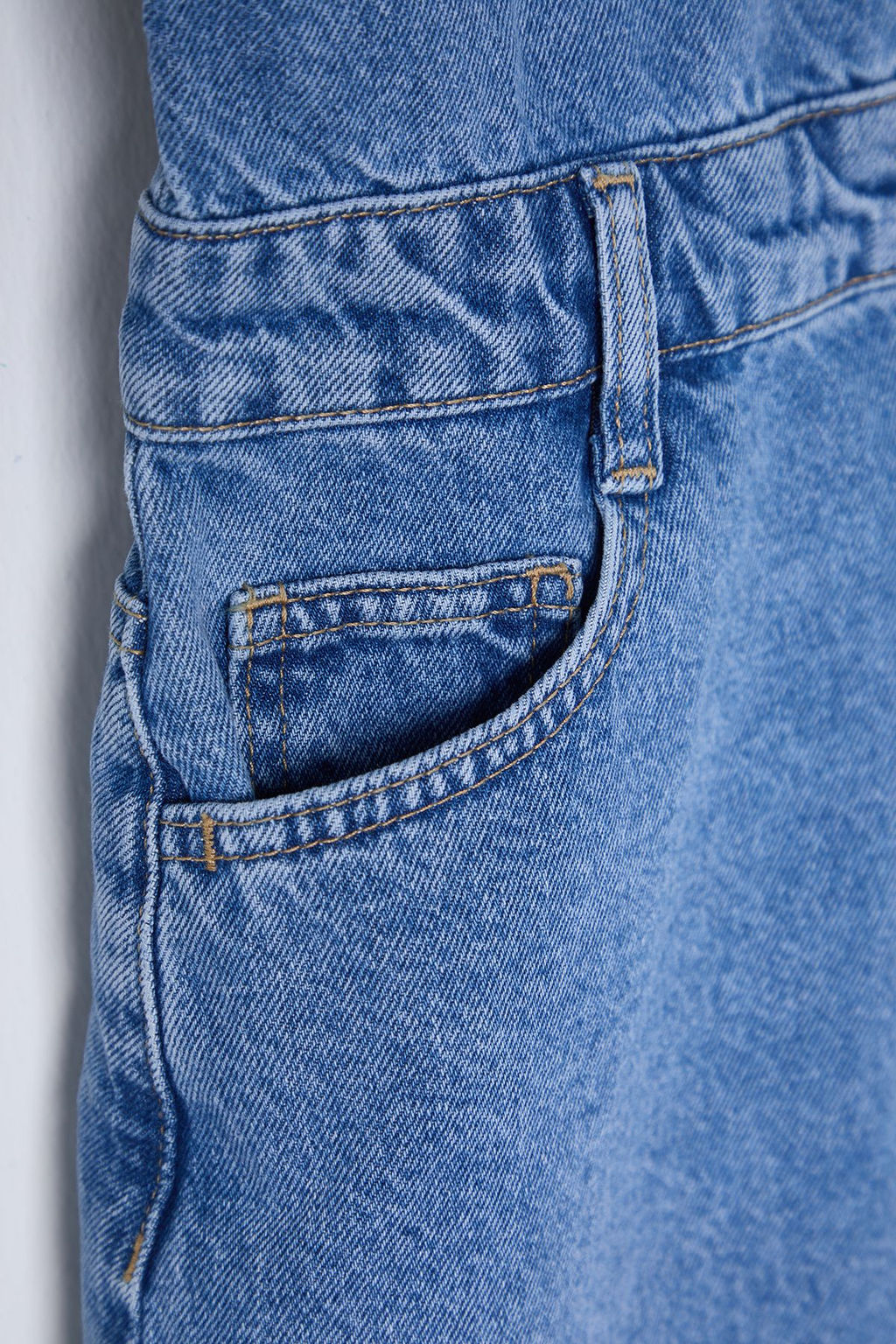 Mavi Cep Detayl? K?sa Kollu Mini Denim Gomlek Elbise TWOSS25EL00156