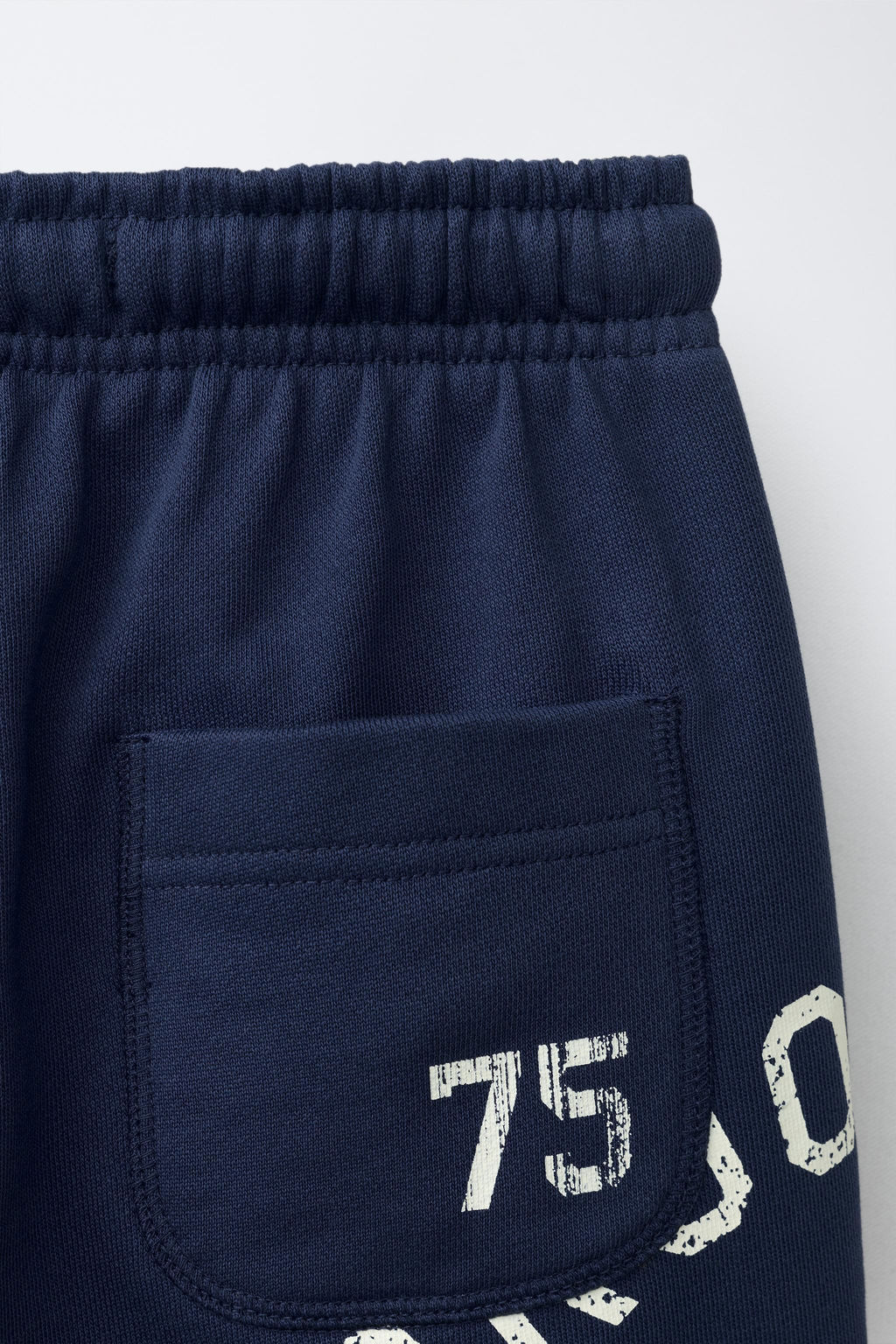 BERMUDA JOGGING ESTAMPADO BROOKLYN / Marino oscuro - Zara фото 6