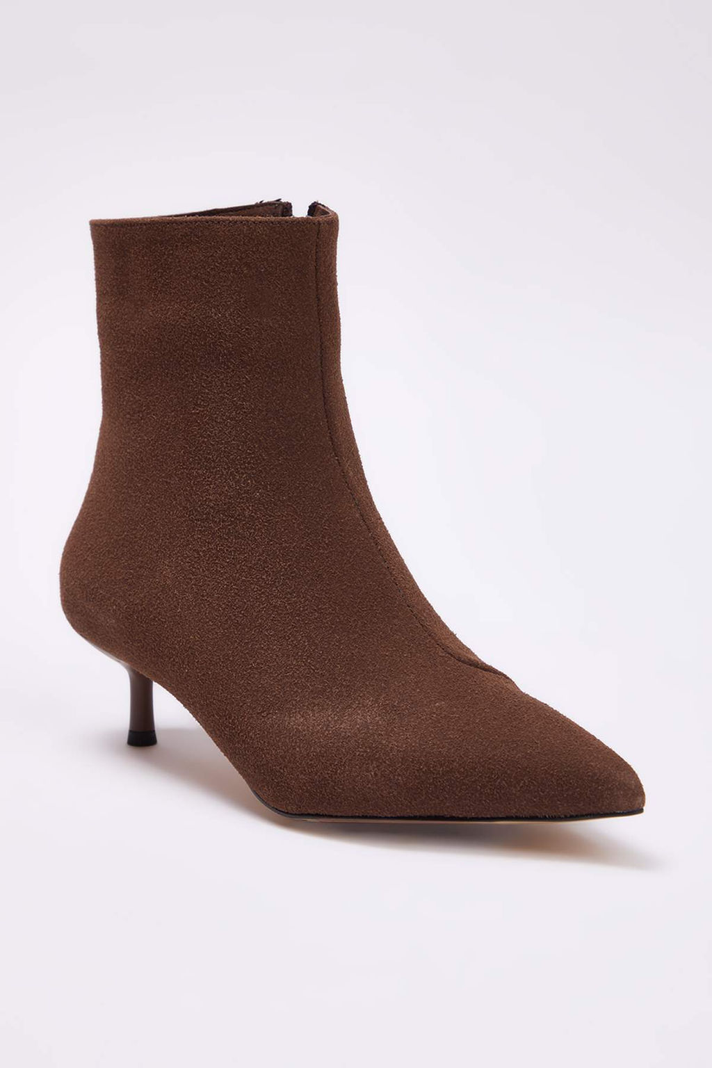 Kahverengi Suet Sivri Burun Bilekte Kitten Ince Topuklu Kad?n Bot TAKAW26BO00045 - Trendyolmilla фото 3