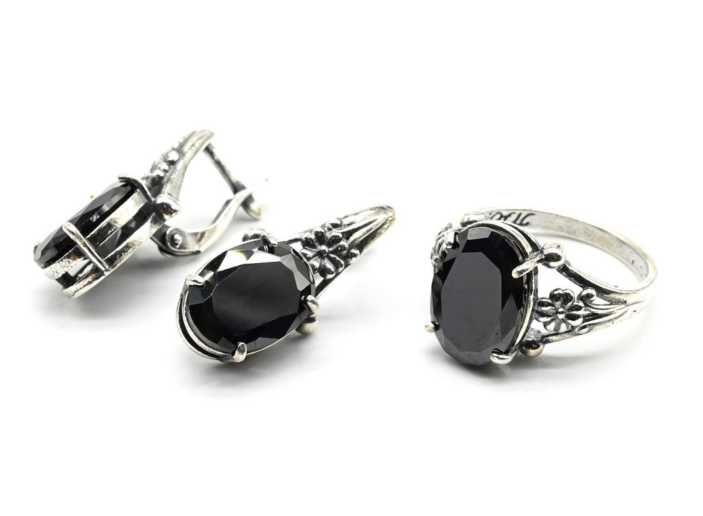 Кольцо Серьги с цирконом искусственным, цв.морион размер 19