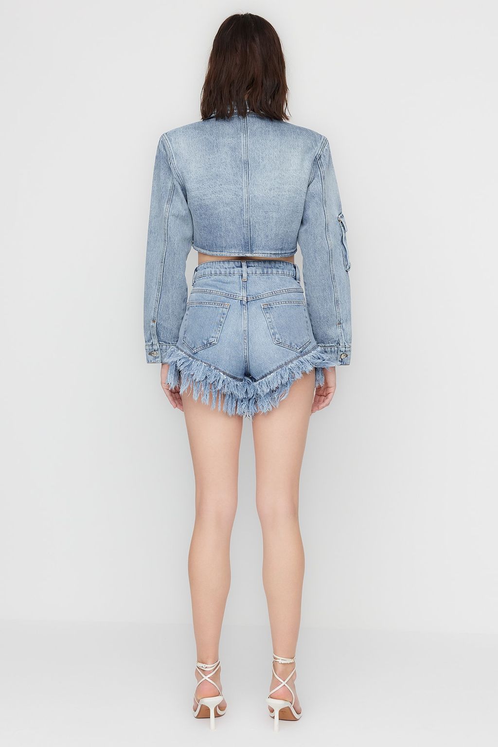 TRENDYOLMILLA X Sagaza Studio Mavi Tas Bask?l? Denim Sort TCLSS23SR00000  фото 6