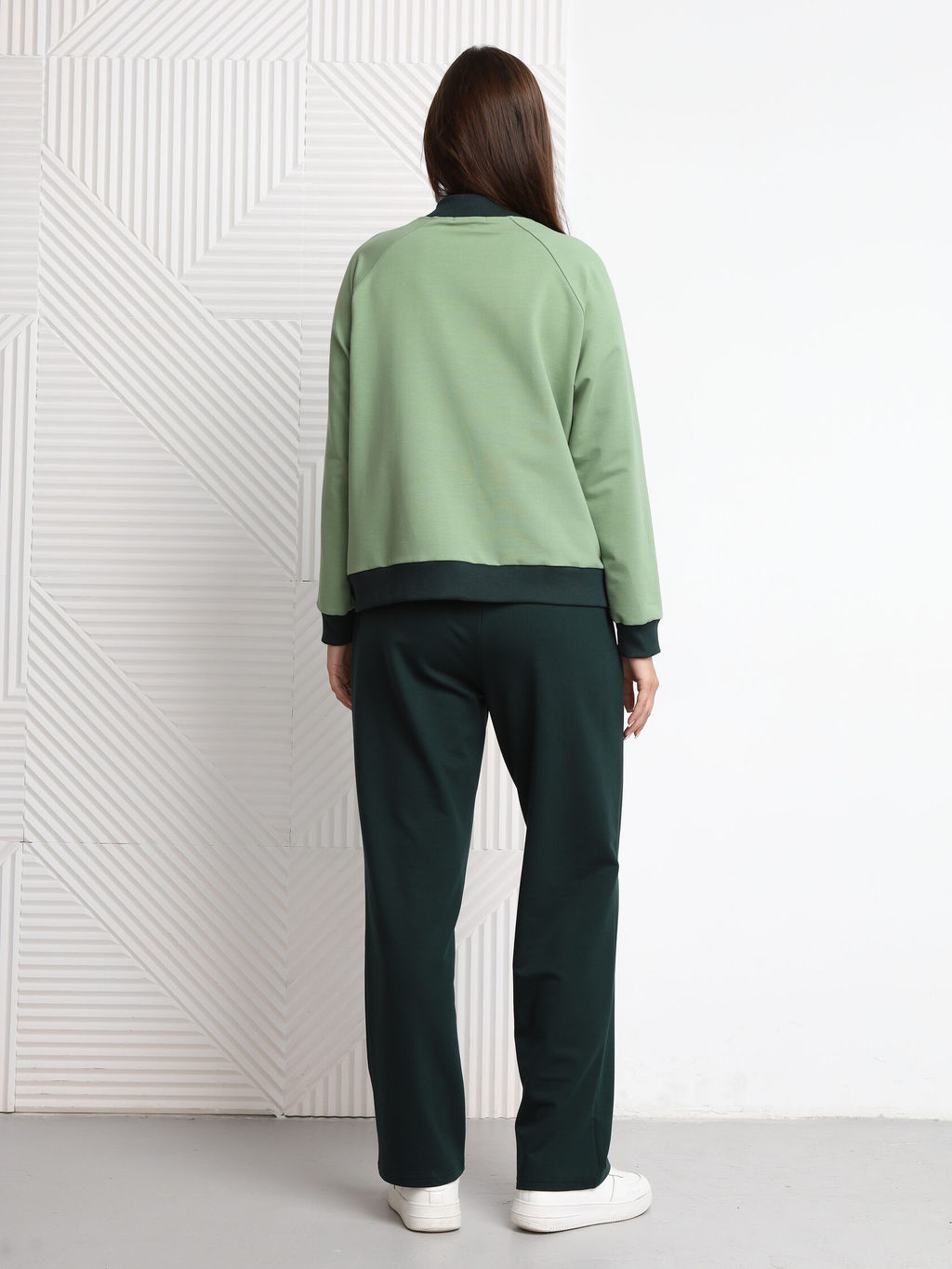 Костюм женский Модный Фисташковый