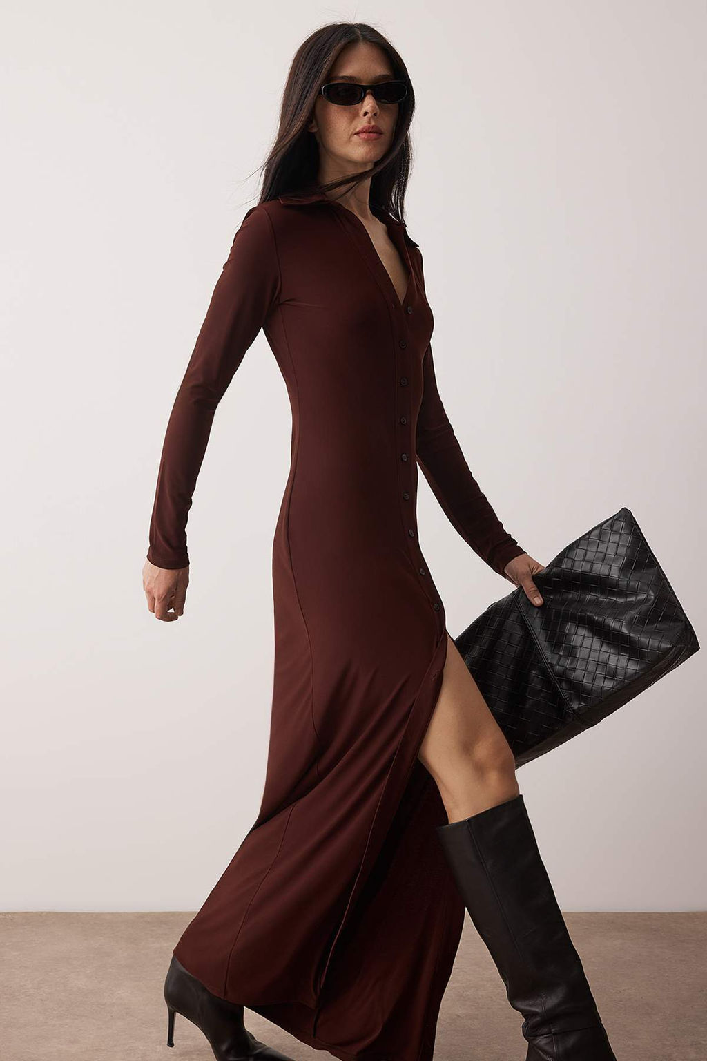 Limited Edition Lacivert Polo Yaka Dugmeli Bodycone/Vucuda Oturan Maxi Orme Elbise TWOAW26EL00110 - Trendyolmilla фото 8