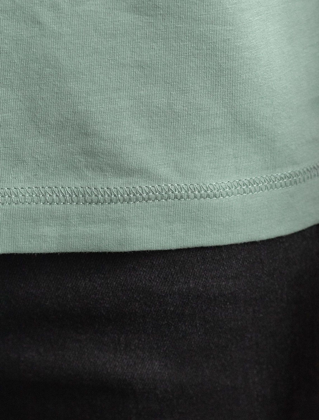 Футболка базовая полуприлегающая из премиального хлопка с эластаном