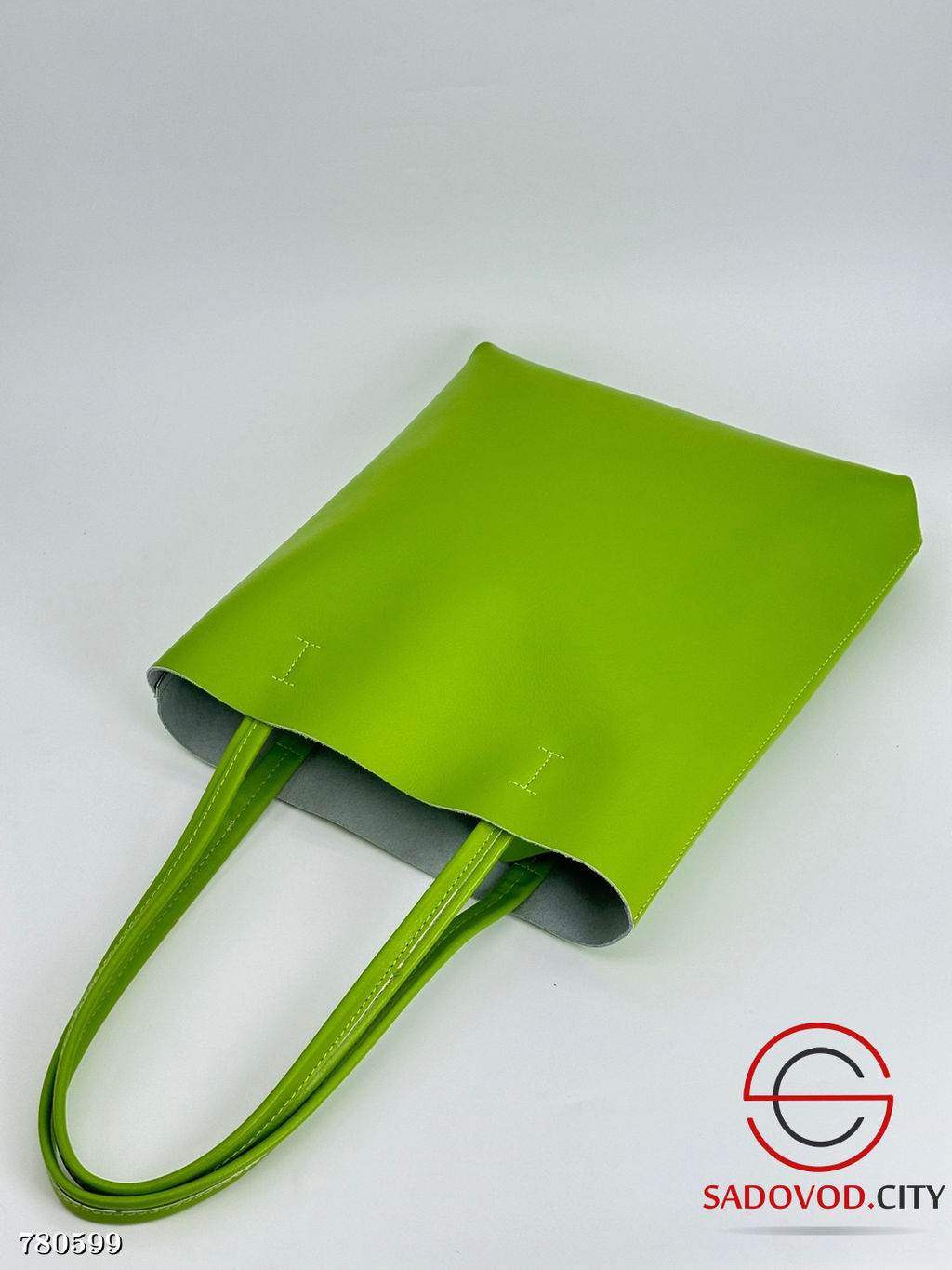 Женская вместительная сумка