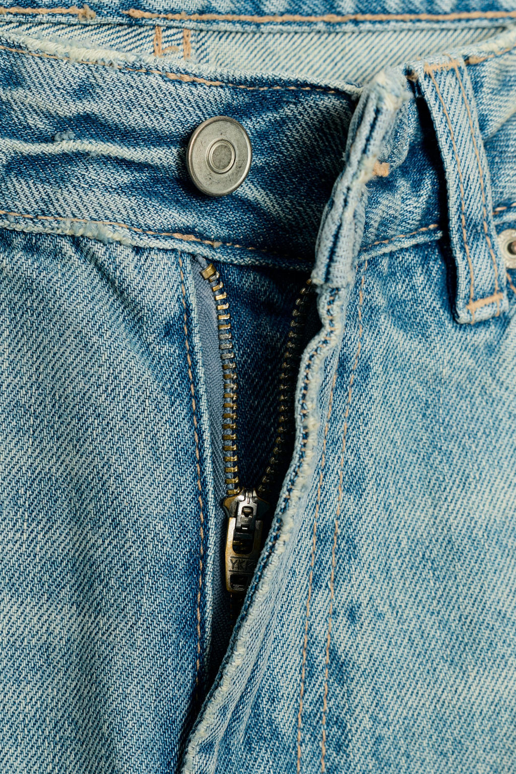 JEANS TRF BAGGY FOLDED ROTOS / Azul claro - Zara фото 10
