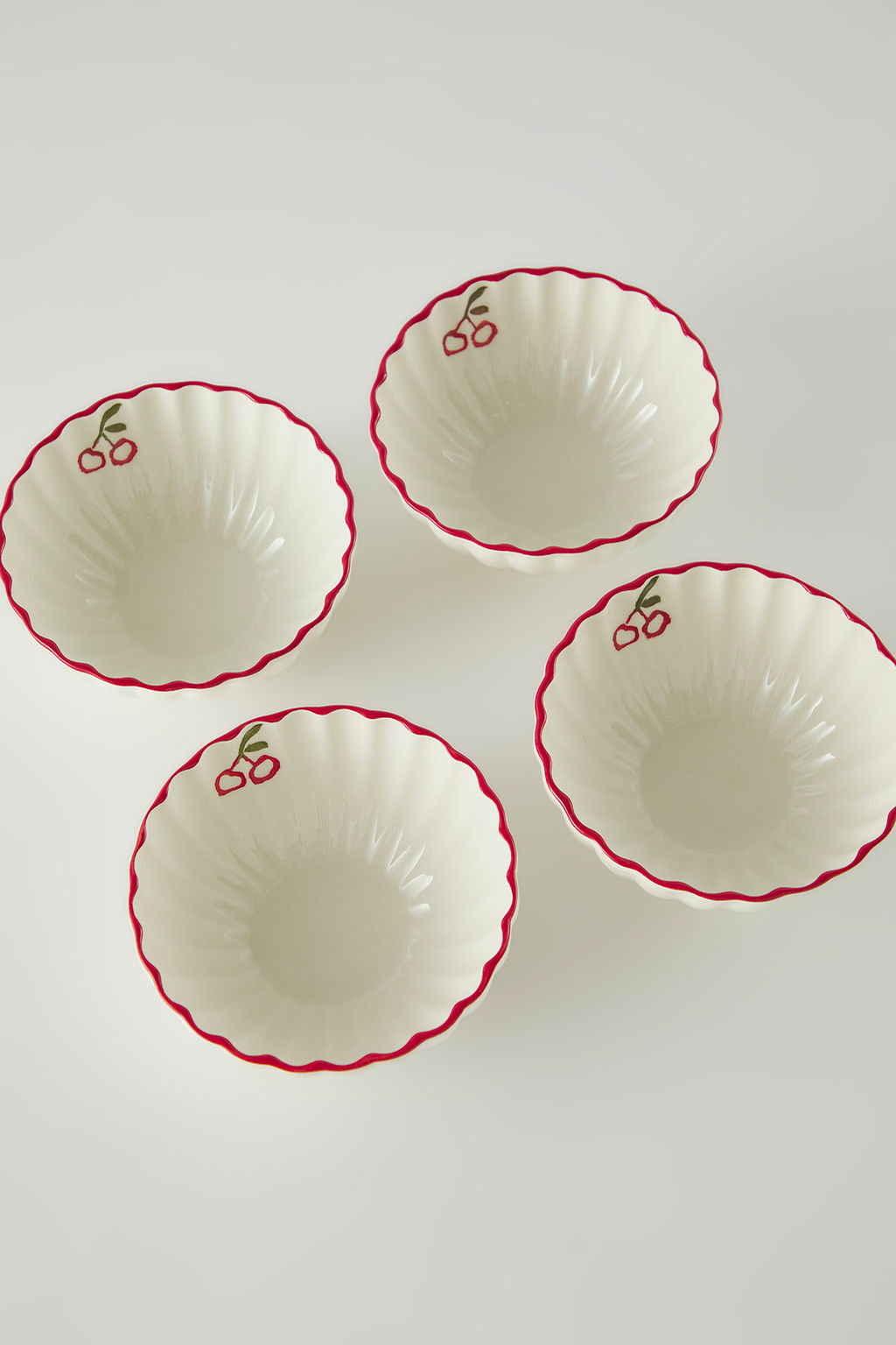 Trendyolmilla Home 4lu Seramik Kiraz Bask?l? 16*7 cm Kase Seti TPHSS25TBK00017 фото 3