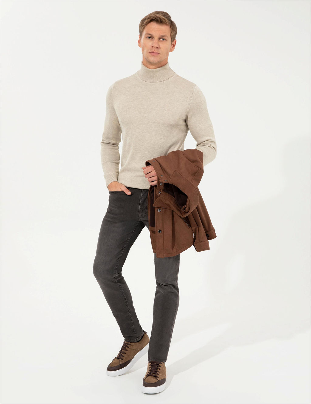 Kum Melanj Slim Fit Bal_k__ Yaka Basic Triko Kazak