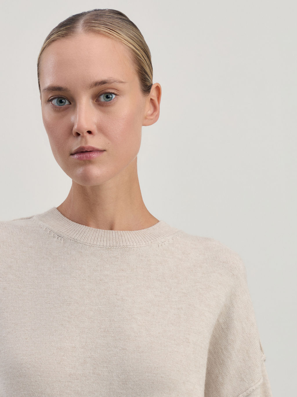 Джемпер из вискозы со швами / Zarina  фото 6