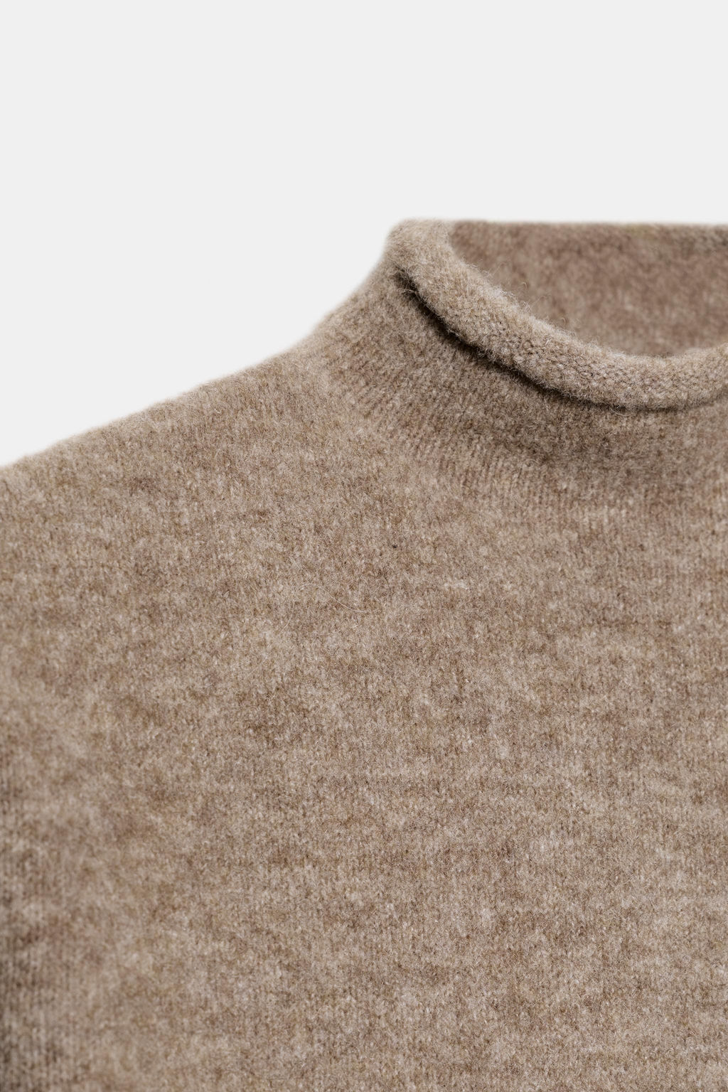 SOFT KNIT SHORT SLEEVE JUMPER - Zara фото 7