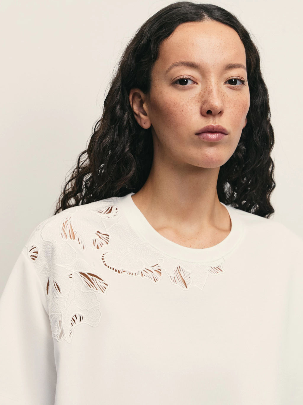 Футболка с кружевом / Zarina фото 6