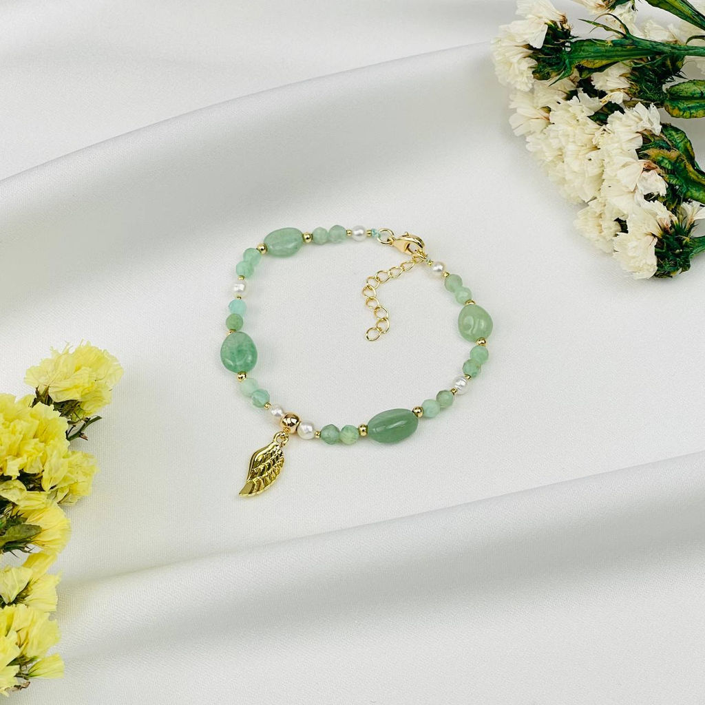 Браслет с подвеской перо из зеленого Ангелита и Кварца с Жемчугом 16,5 см +