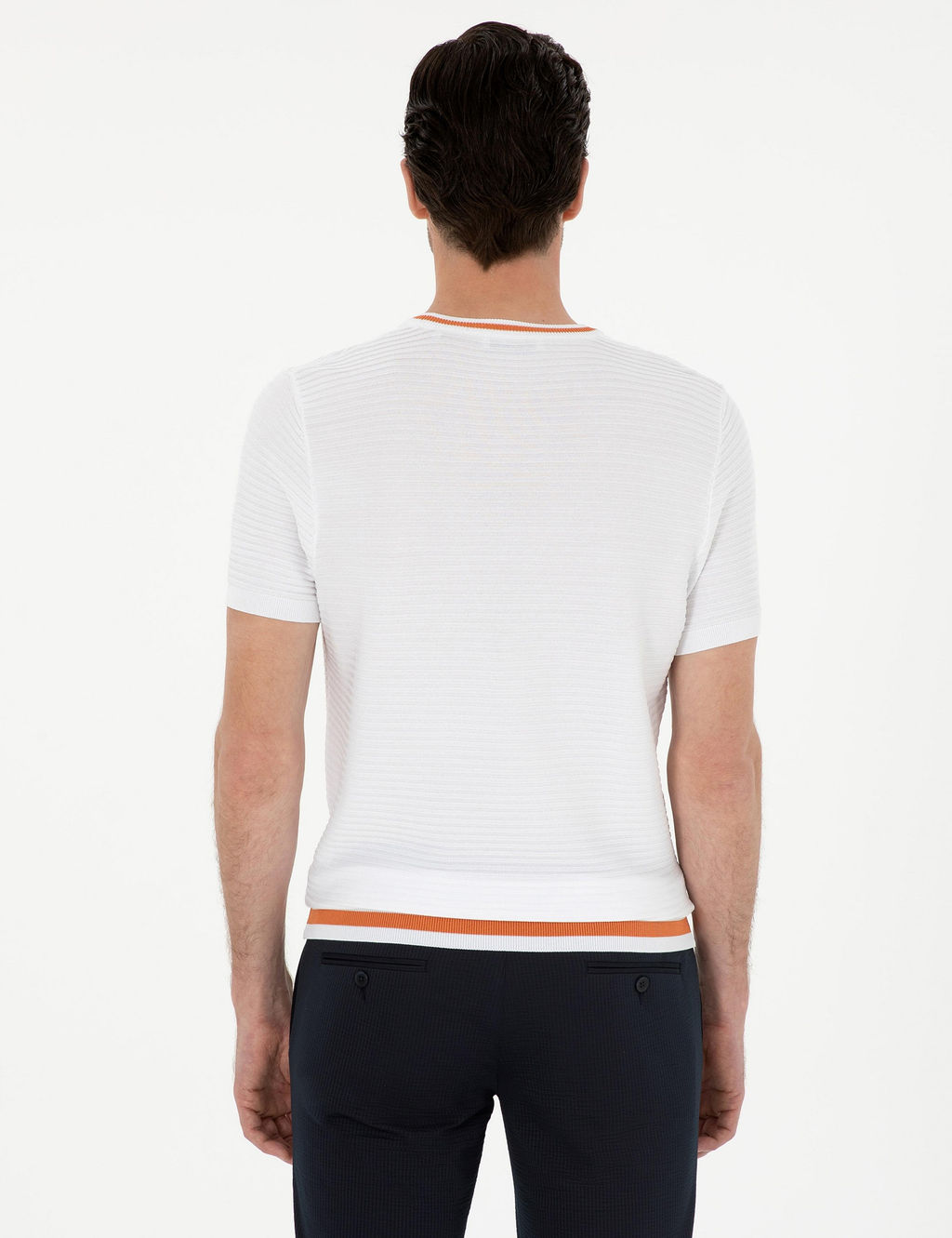 Белая приталенная трикотажная футболка с круглым вырезом - Cacharel фото 5