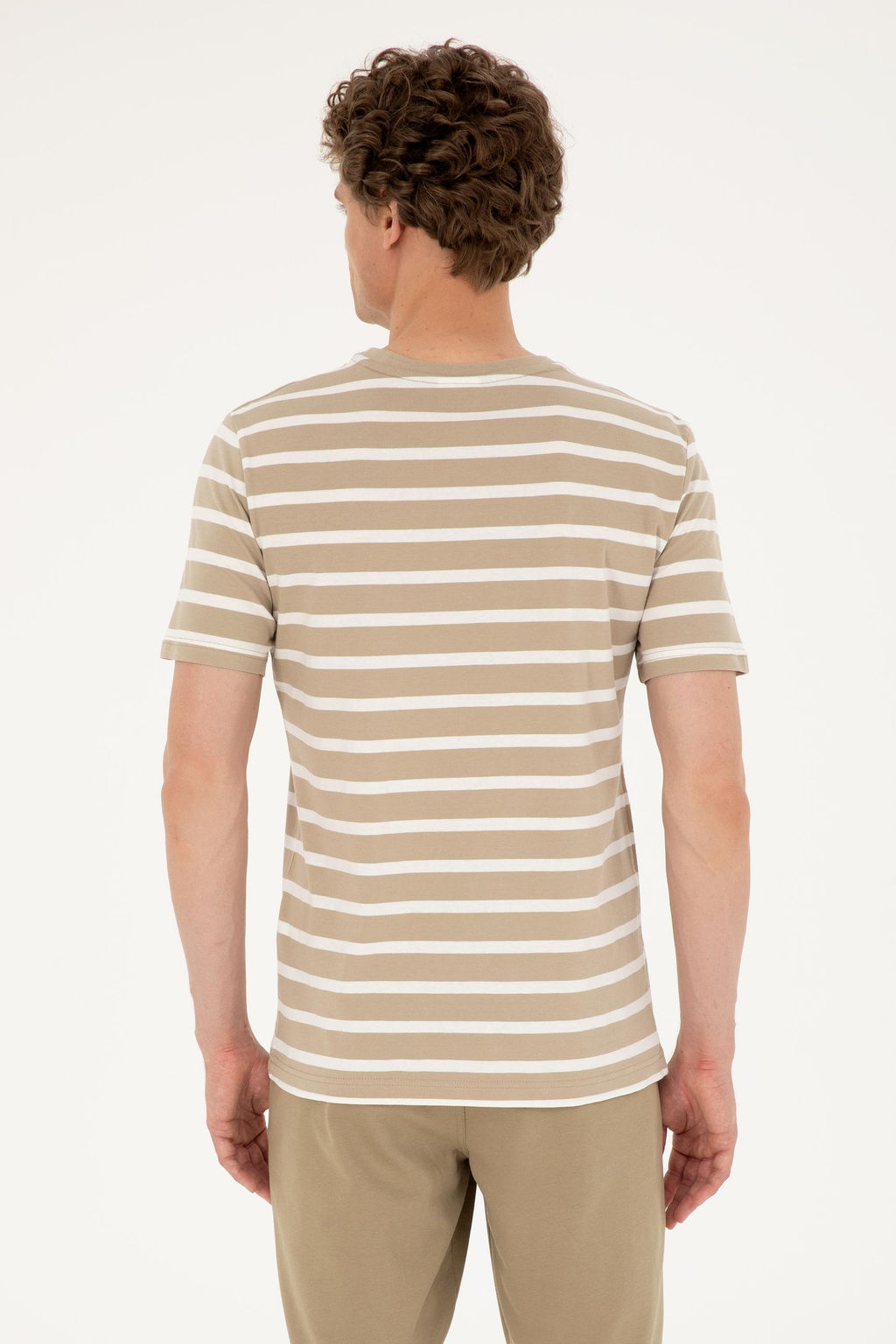 Мужская футболка светло-хаки Неожиданная скидка в корзине - U.s. polo assn фото 5