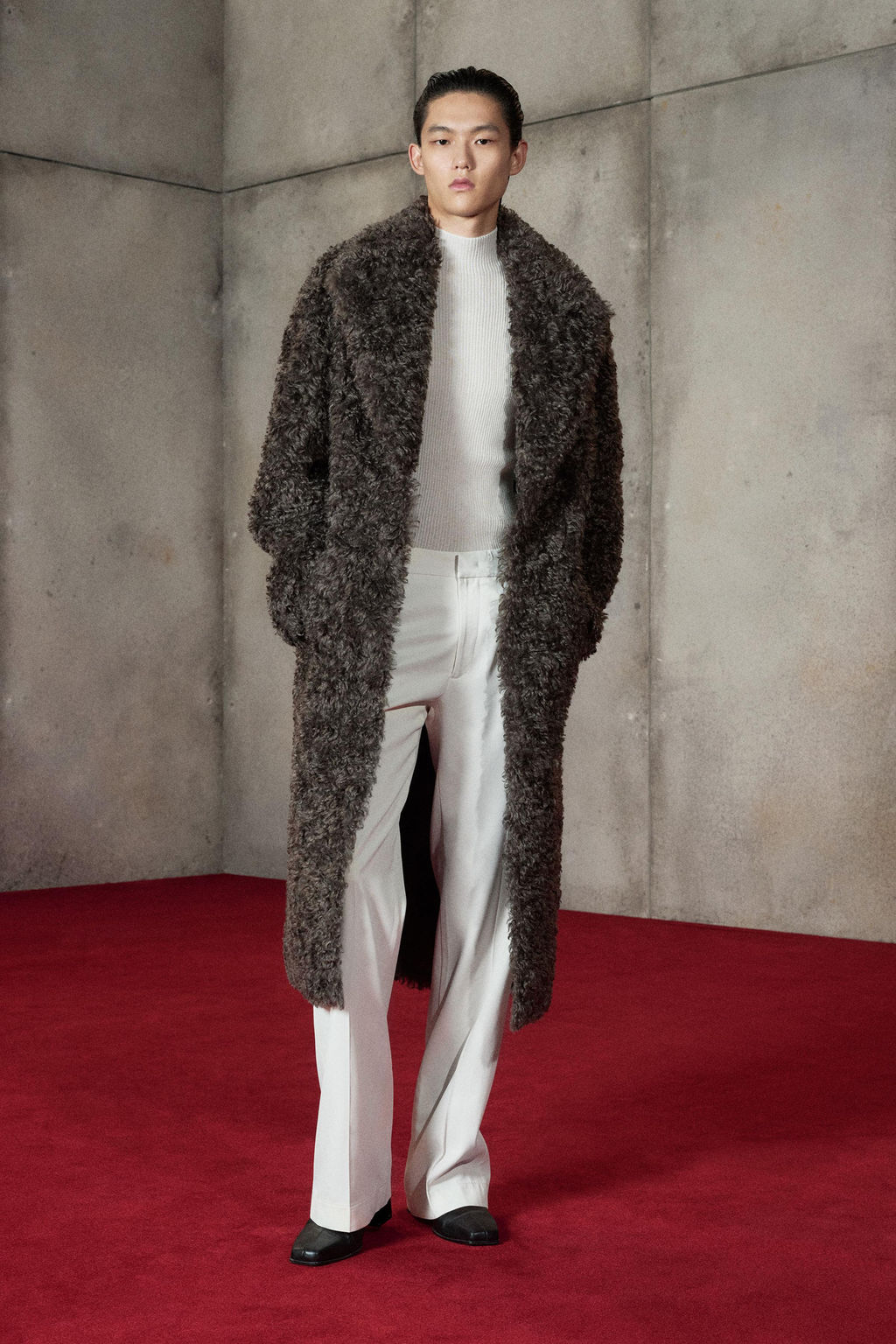 DOUBLE-FACED LEATHER EFFECT COAT LUDOVIC DE SAINT SERNIN x ZARA