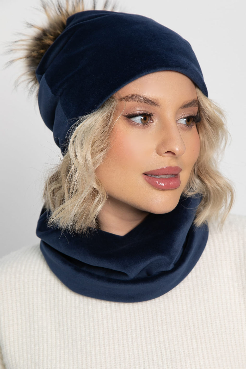 Комплект шапка с помпоном и снуд (синий) ШПС22-23М