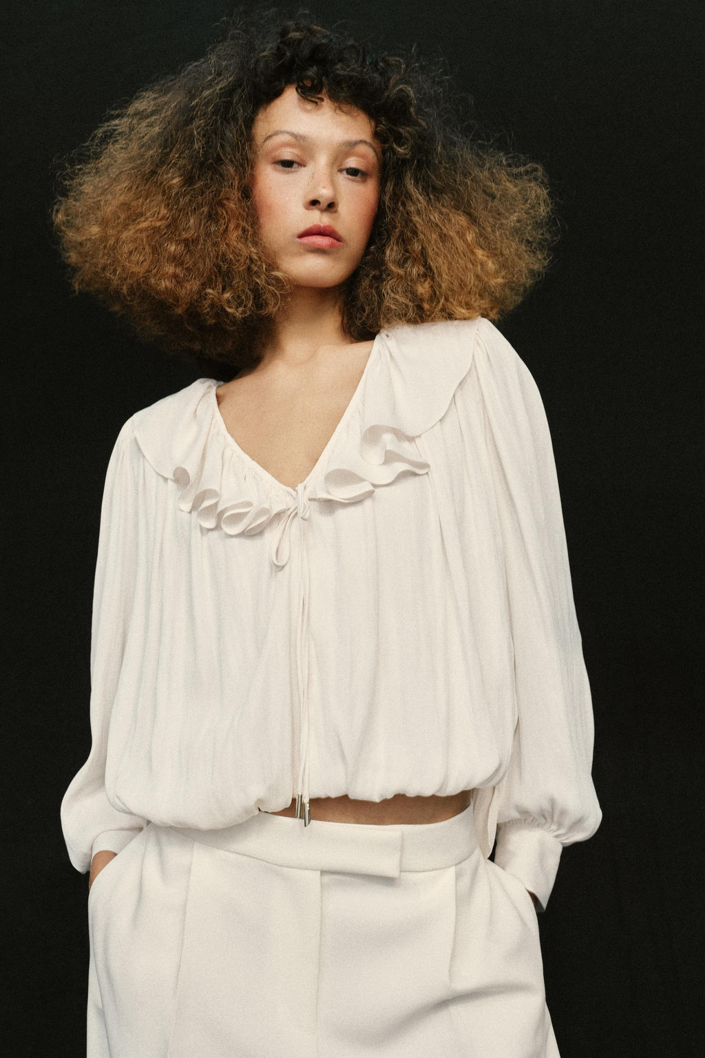 SATIN BLOUSE WITH RUFFLES AND SHOULDER PADS - Zara фото 15