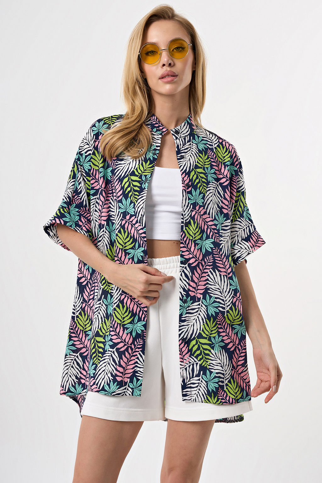 Рубашка летняя с коротким рукавом из хлопка с принтом на синем - Fly фото 3