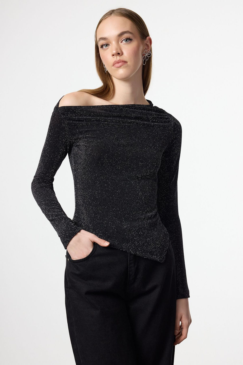 Antrasit Asimetrik Yaka Simli Orme S?k/Gece Party Bluz TPRAW25BZ00018