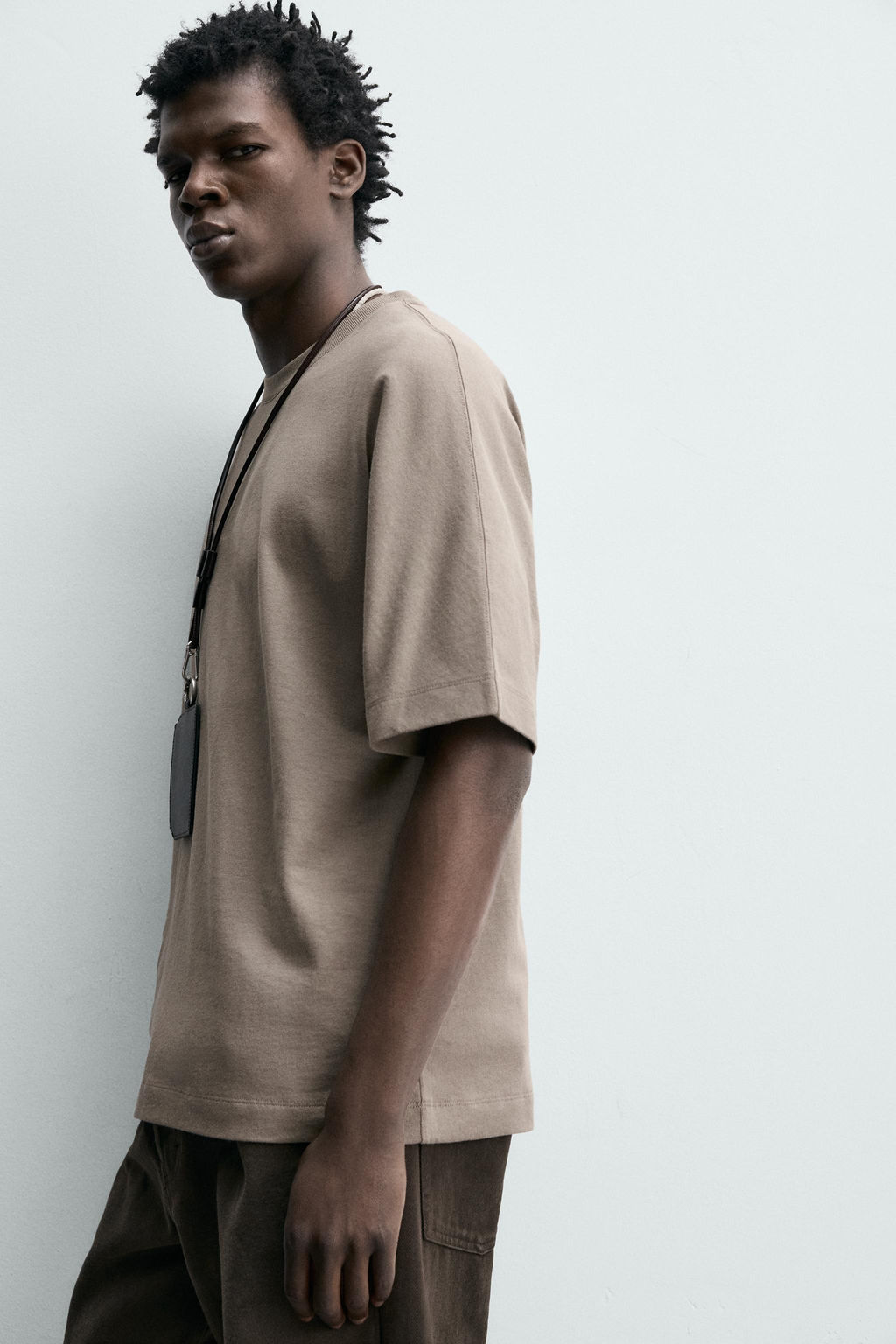 CAMISETA REGULAR FIT HEAVYWEIGHT / Marr?n / Topo - Zara фото 5
