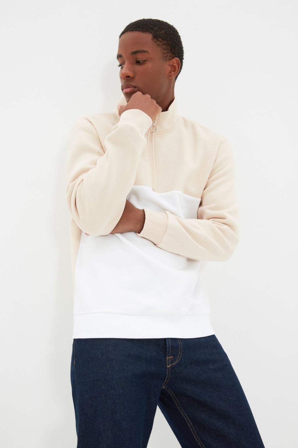 Bej Regular/Normal Kesim Dik Yaka Panelli Fermuarl? Ici Polar/S?cak Tutan Sweatshirt TMNAW21SW0347