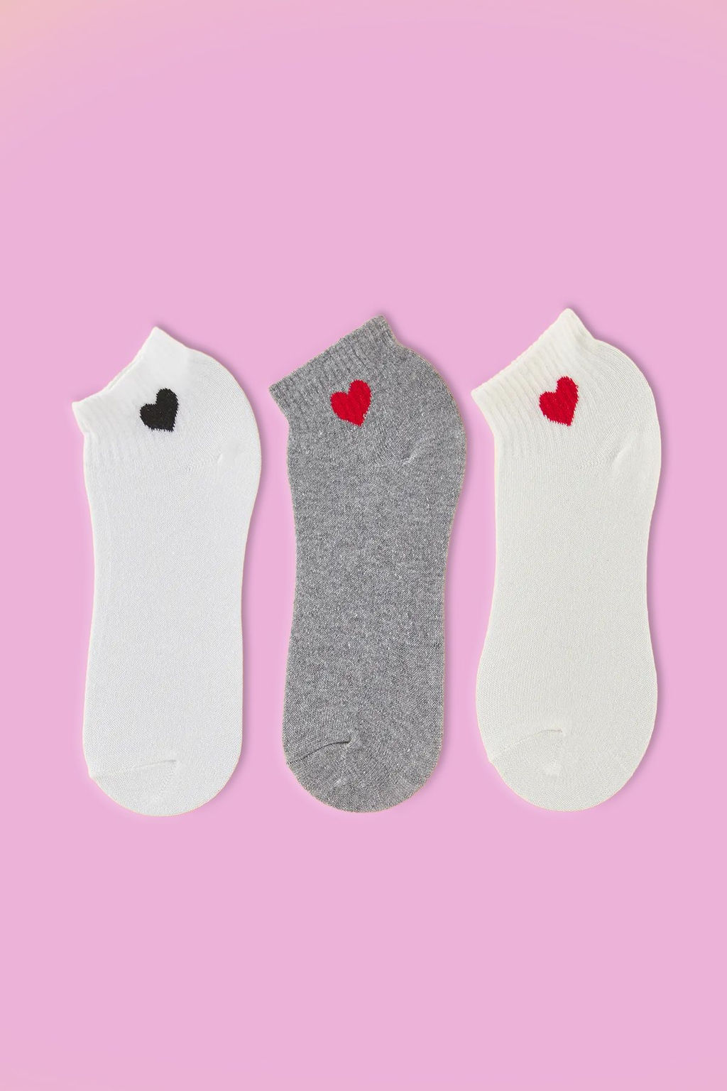 Beyaz-Gri 3lu Kalp Bask?l? Yar?m Boy Orme Corap THMSS25CO00009