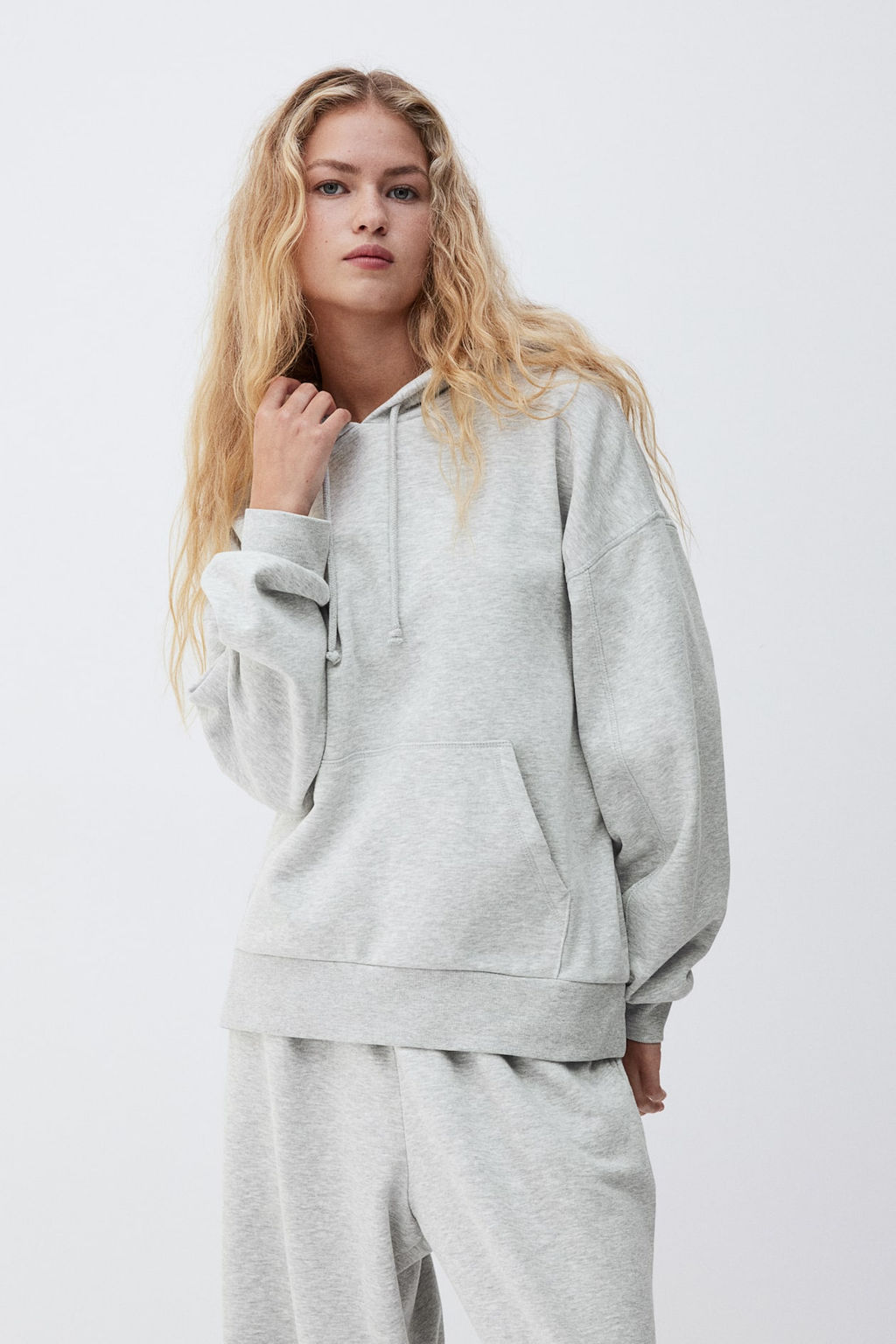 Sudadera oversize con capucha - H&m фото 2