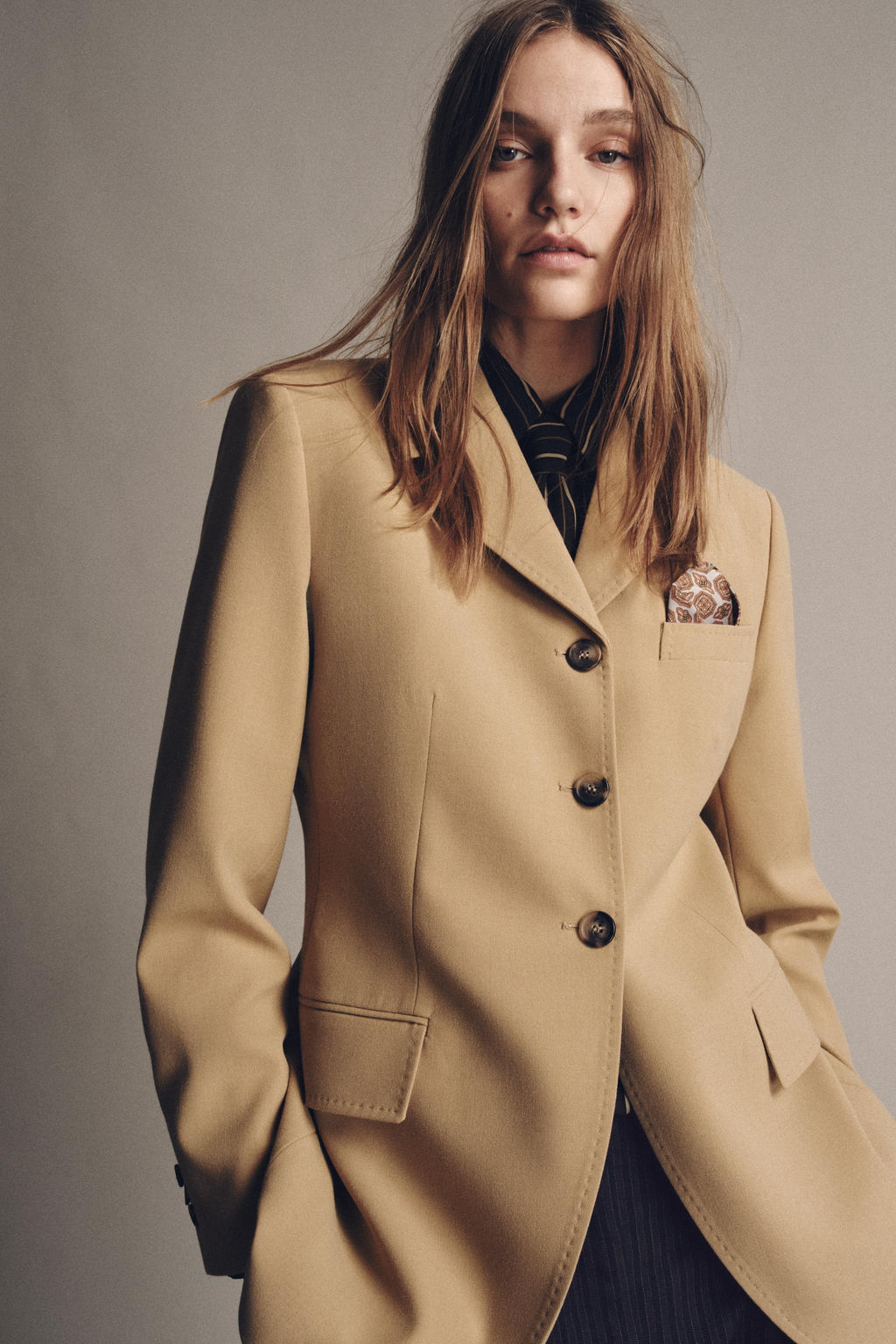 FITTED BLAZER WITH CONTRAST SCARF ZW COLLECTION