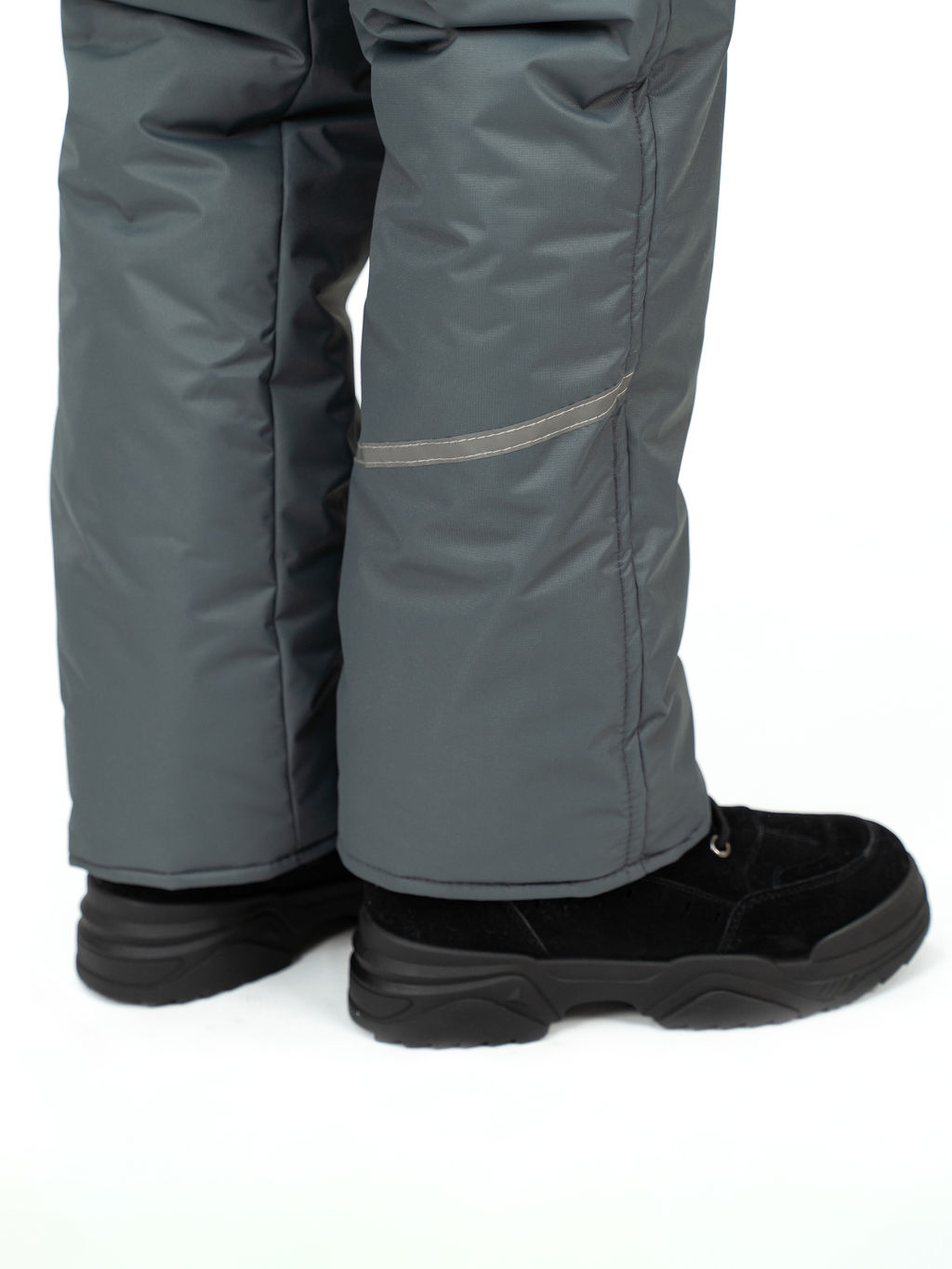 Брюки детский зимний серый 10-031/1 (134-140)