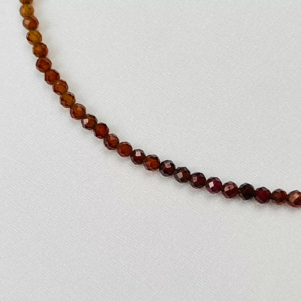 Колье из Граната (Спессартин)